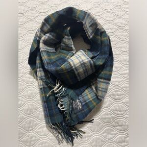 Mackintosh pure wool blue paid scarf